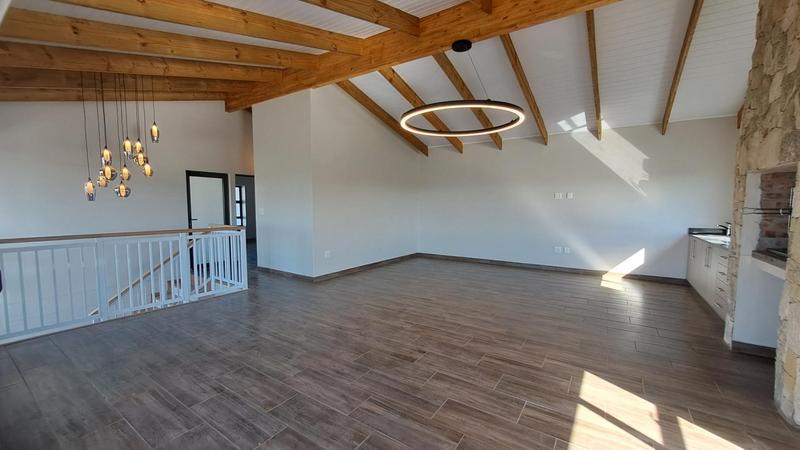 4 Bedroom Property for Sale in Stilbaai Wes Western Cape